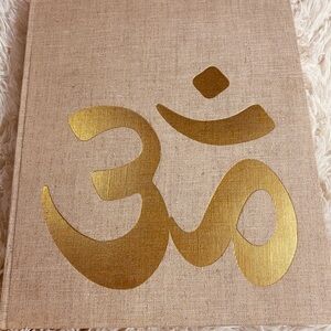 INDIA RARE! VINTAGE Hardback 1969 Roloff Beny & Aubrey Menen